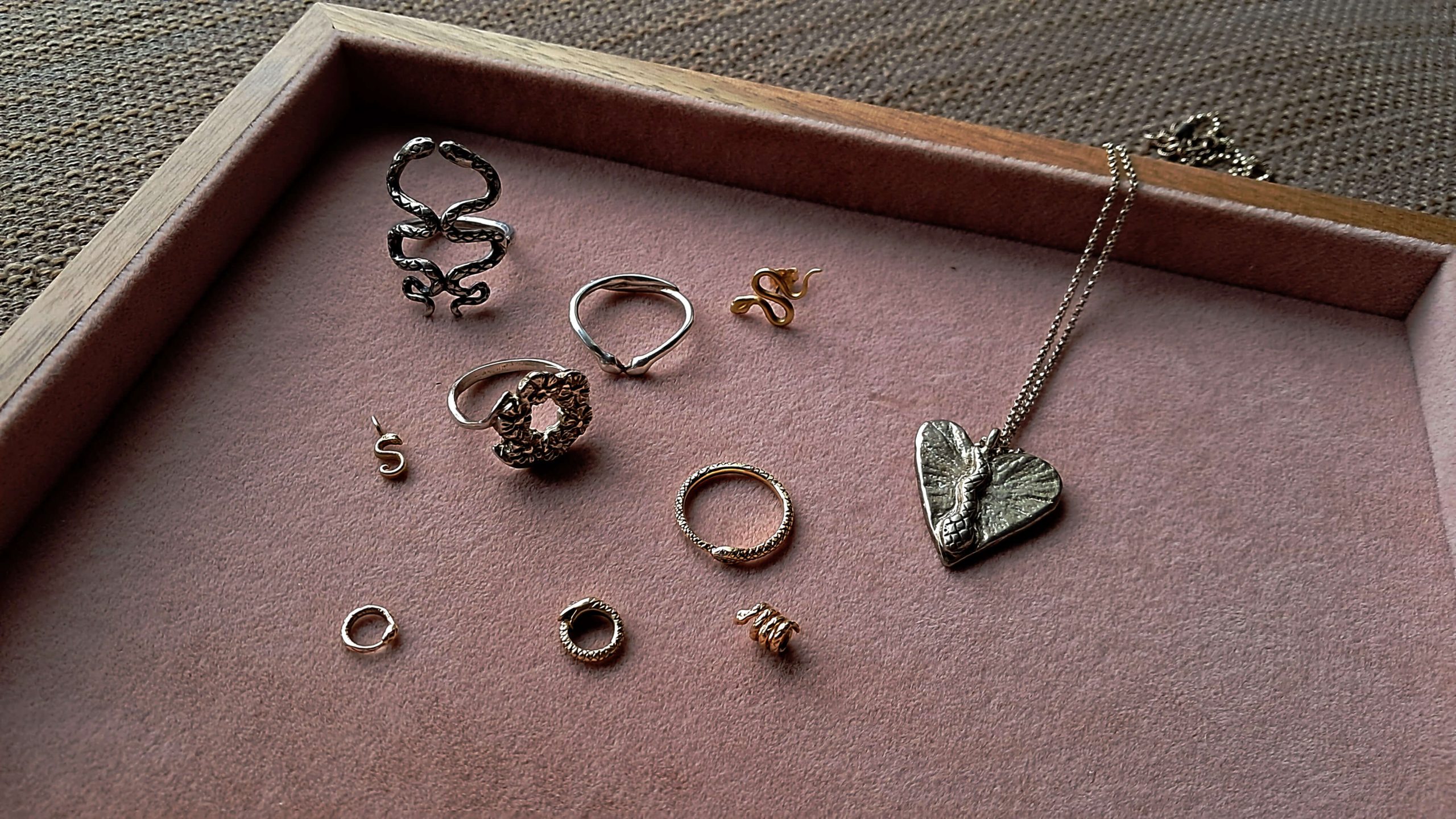 سال مار: جواهرات الهام گرفته از مار